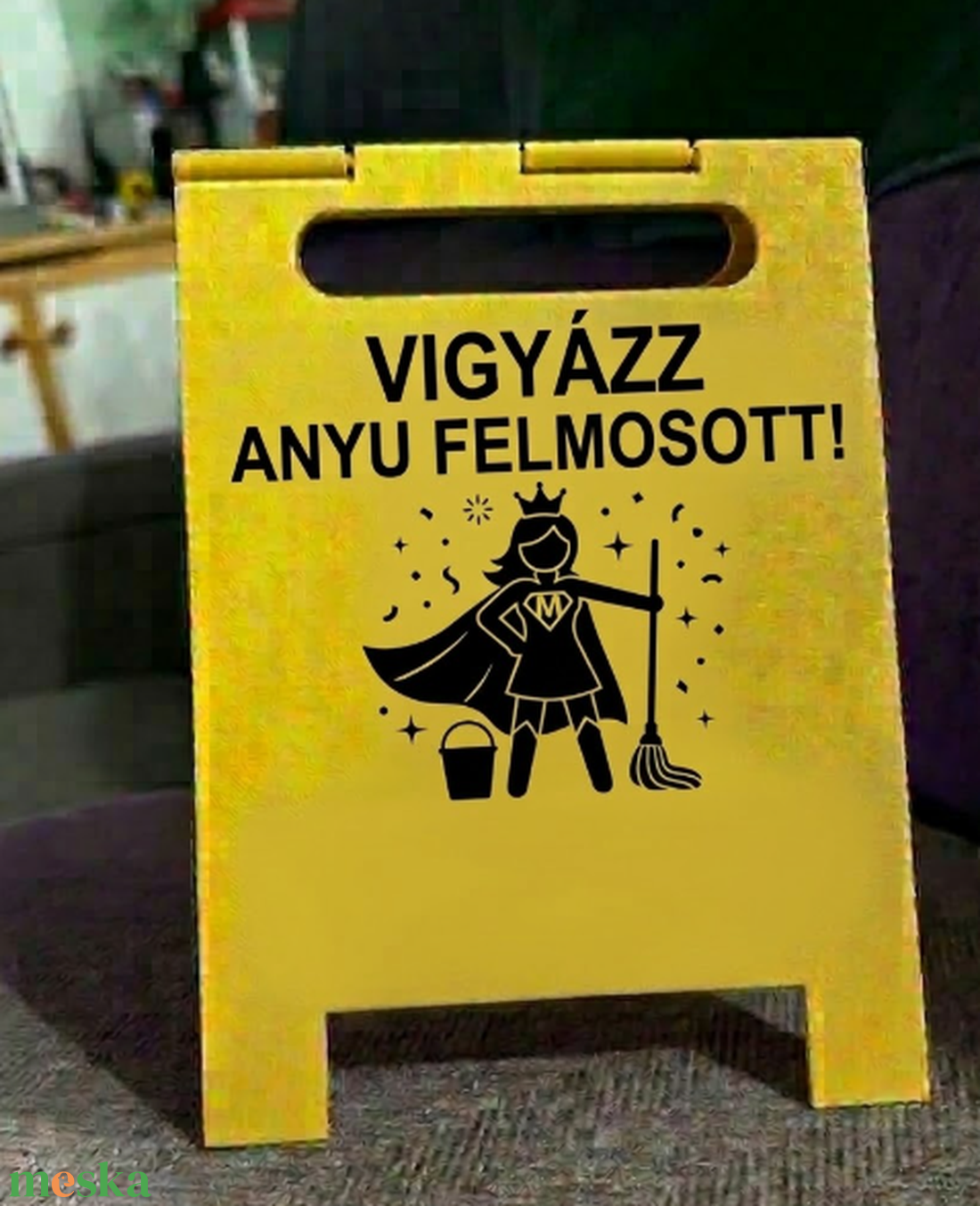 Vicces ajándék tábla, Vigyázz csúszik, Anyu főz, Anyu felmosott, Apu alszik, Leánybúcsú, Lánybúcsú, Legénybúcsú, Esküvő - esküvő - lánybúcsú - Meska.hu