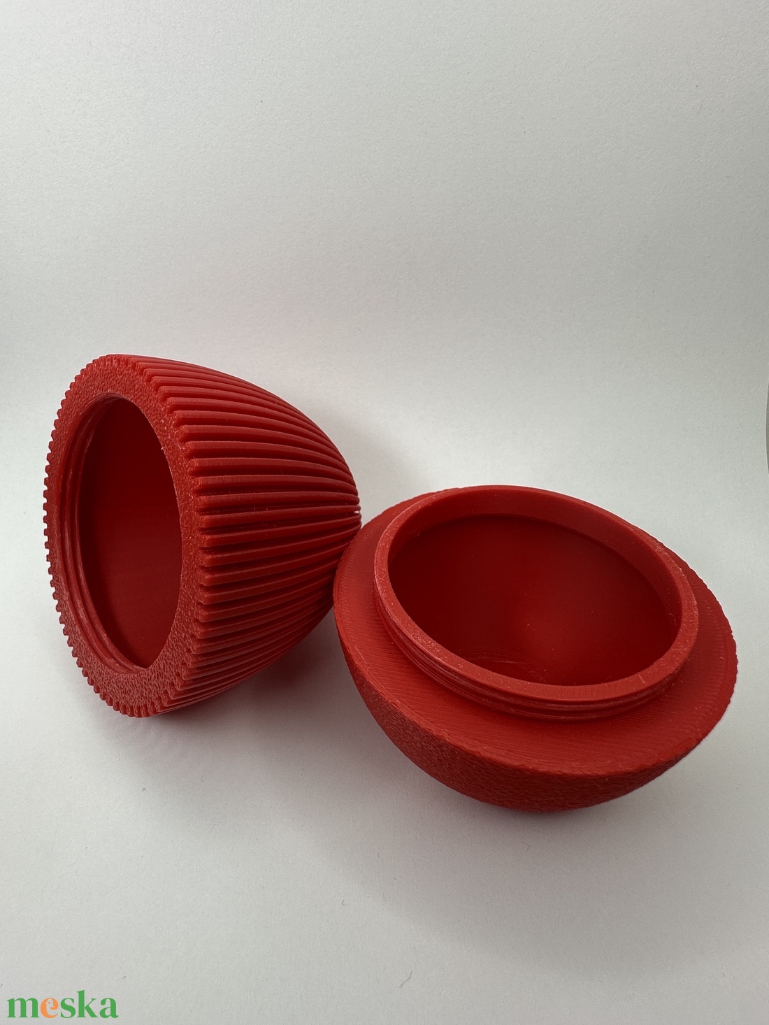 Húsvéti tojás nagy és kicsi méretben (szétcsavarható, rejtett tárolóval) - ünnepi díszek, dekorációk - húsvéti díszek és dekorációk - húsvéti asztaldíszek - Meska.hu