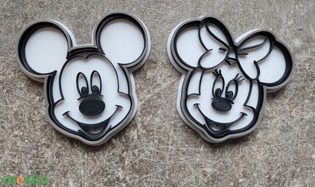 Mickey egér süti kiszúró  - otthon & életmód - konyhafelszerelés, tálalás - sütés, főzés - sütikiszúró - Meska.hu