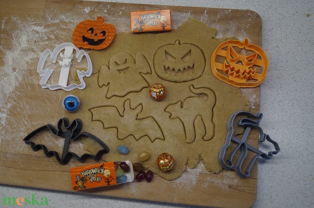 Halloween sütemény kiszúró formák - otthon & életmód - dekoráció - halloween - halloweeni sütikiszúrók - Meska.hu