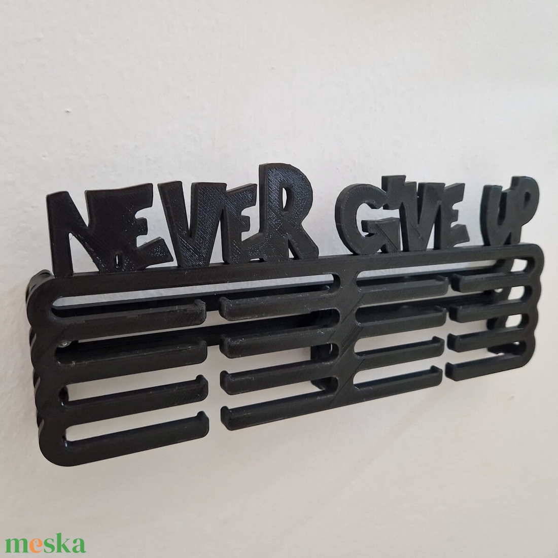 Dicsőségfal - éremakasztó több kivitelben - NEVER GIVE UP - játék & sport - sport és kikapcsolódás - más játékok, sportok - Meska.hu Dicsőségfal - éremakasztó több kivitelben - NEVER GIVE UP - játék & sport - sport és kikapcsolódás - más játékok, sportok - Meska.hu