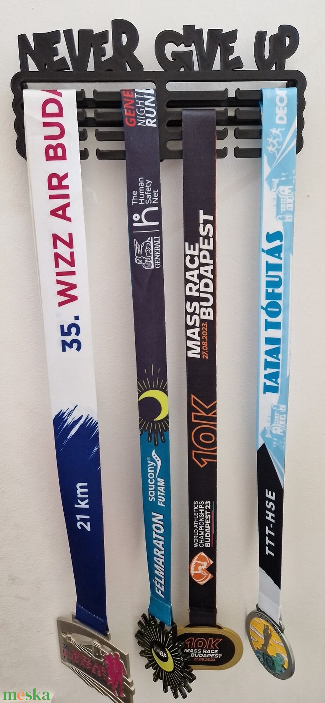 Dicsőségfal - éremakasztó több kivitelben - NEVER GIVE UP - játék & sport - sport és kikapcsolódás - más játékok, sportok - Meska.hu Dicsőségfal - éremakasztó több kivitelben - NEVER GIVE UP - játék & sport - sport és kikapcsolódás - más játékok, sportok - Meska.hu