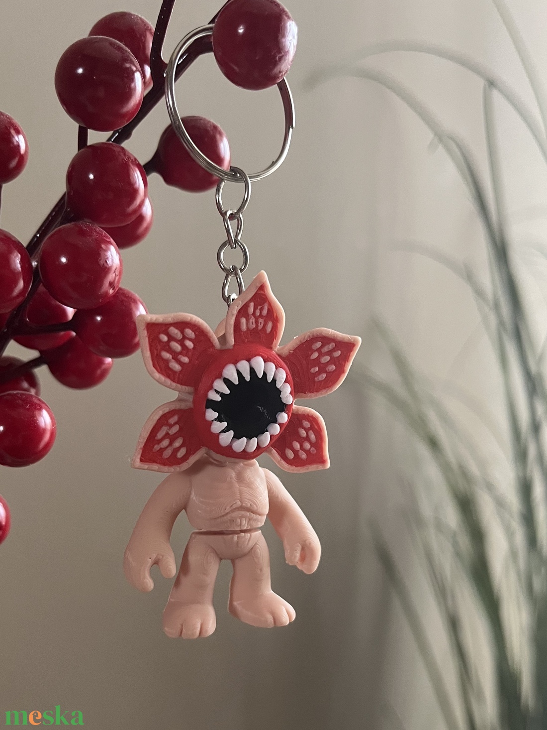 Stranger Things-Demogorgon kulcstartó  - táska & tok - kulcstartó & táskadísz - kulcstartó - Meska.hu