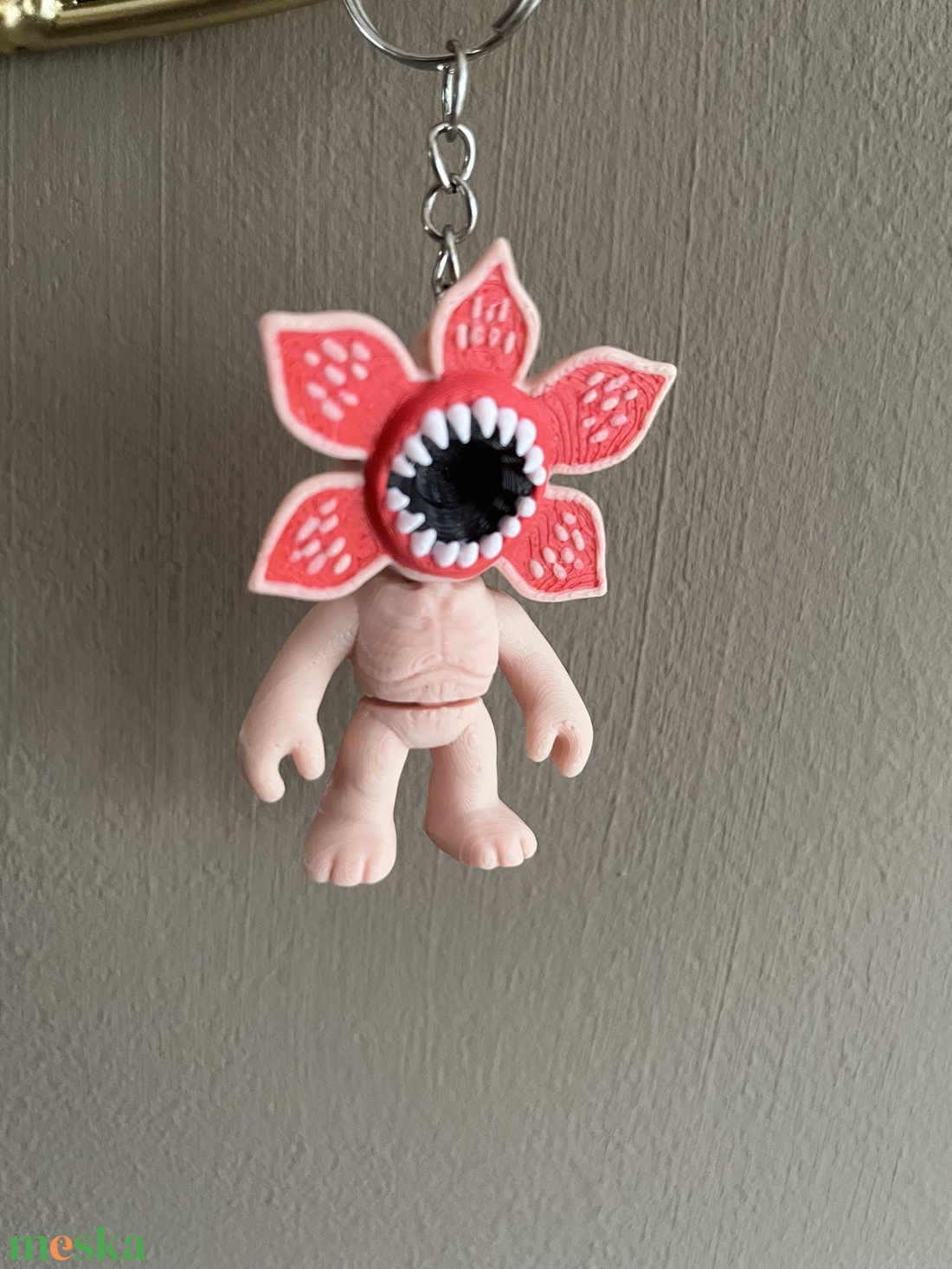 Stranger Things-Demogorgon kulcstartó  - táska & tok - kulcstartó & táskadísz - kulcstartó - Meska.hu