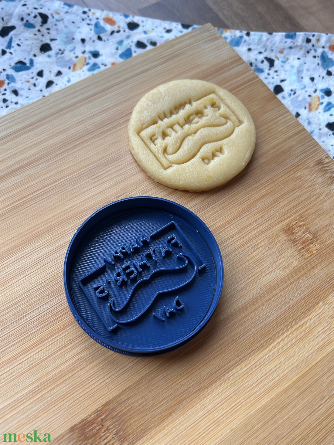 Boldog Apák Napját / Happy Fathers Day bajuszos sütikiszúró - otthon & életmód - konyhafelszerelés, tálalás - sütés, főzés - sütikiszúró - Meska.hu