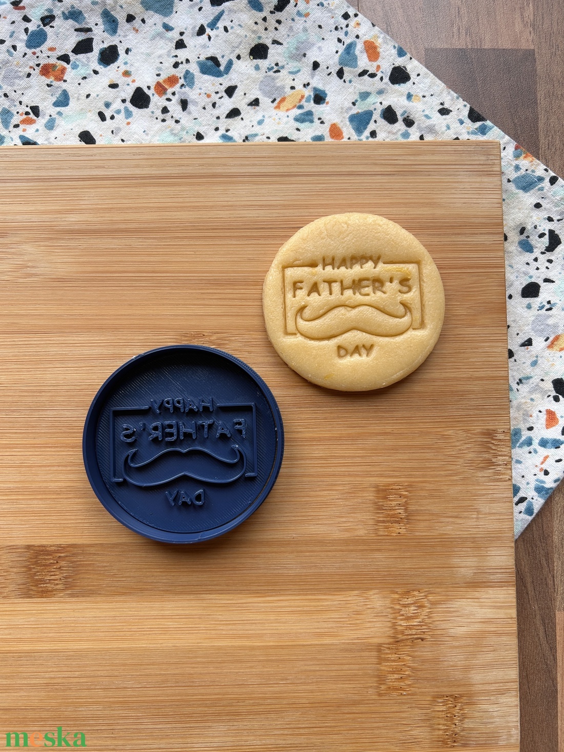 Boldog Apák Napját / Happy Fathers Day bajuszos sütikiszúró - otthon & életmód - konyhafelszerelés, tálalás - sütés, főzés - sütikiszúró - Meska.hu