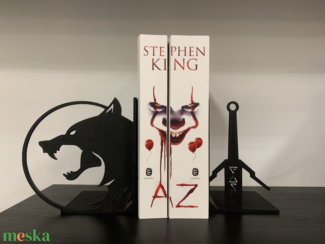Witcher könyvtámasz - otthon & életmód - dekoráció - asztal és polc dekoráció - könyvtámasz - Meska.hu