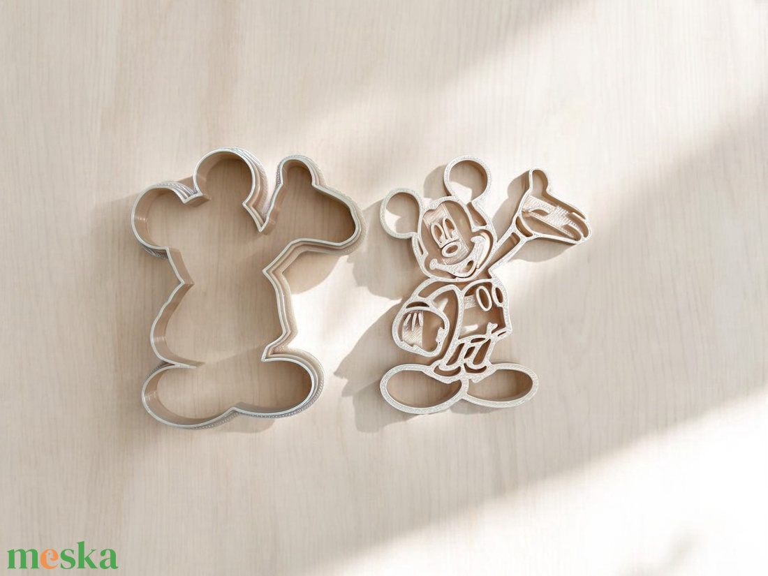 Mickey egeres sütikiszúró - otthon & életmód - konyhafelszerelés, tálalás - sütés, főzés - sütikiszúró - Meska.hu