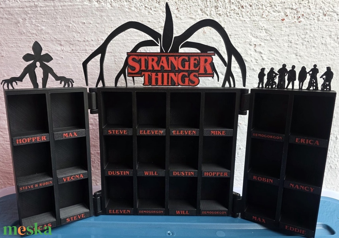 Stranger Things - Kinder Joy / Funko figura stand / tartó / gyűjtői polc - otthon & életmód - dekoráció - asztal és polc dekoráció - dekorációs tál, tartó - Meska.hu