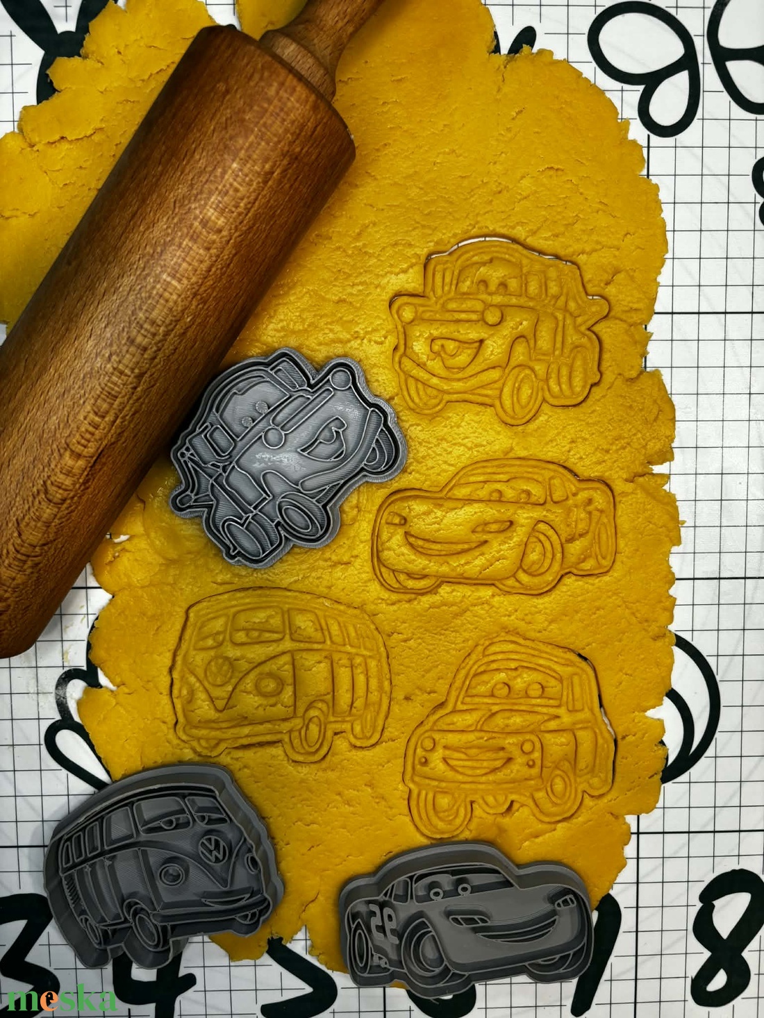 Verdák ihlette sütikiszúró szett - otthon & életmód - konyhafelszerelés, tálalás - sütés, főzés - sütikiszúró - Meska.hu