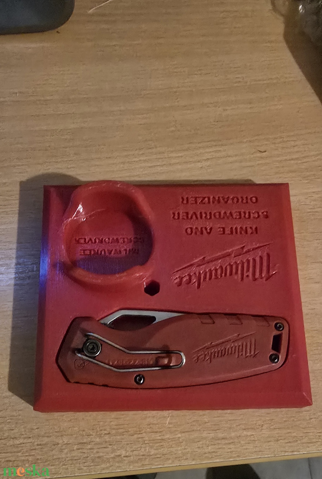 Milwaukee kés és csavarhúzó tartó - kellékek & szerszámok - szerszámok, eszközök - egyéb szerszám, eszköz - Meska.hu