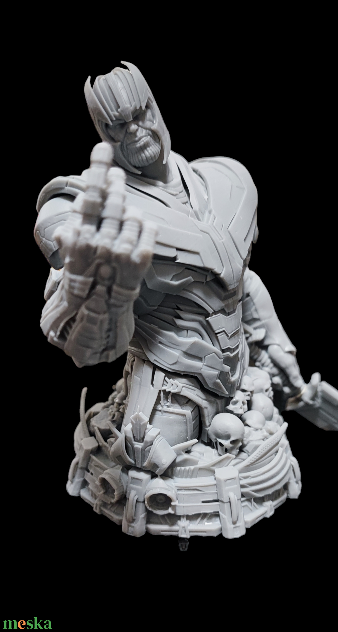 Thanos szobor  - művészet - makett, modell - Meska.hu