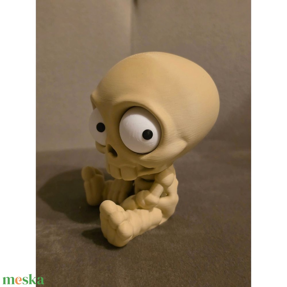 Ropi � 3D nyomtatott csontváz figura mozgatható szemekkel és forgatható fejjel, vicces halloween dekoráció és asztaldísz - otthon & életmód - dekoráció - halloween - halloweeni figurák - Meska.hu