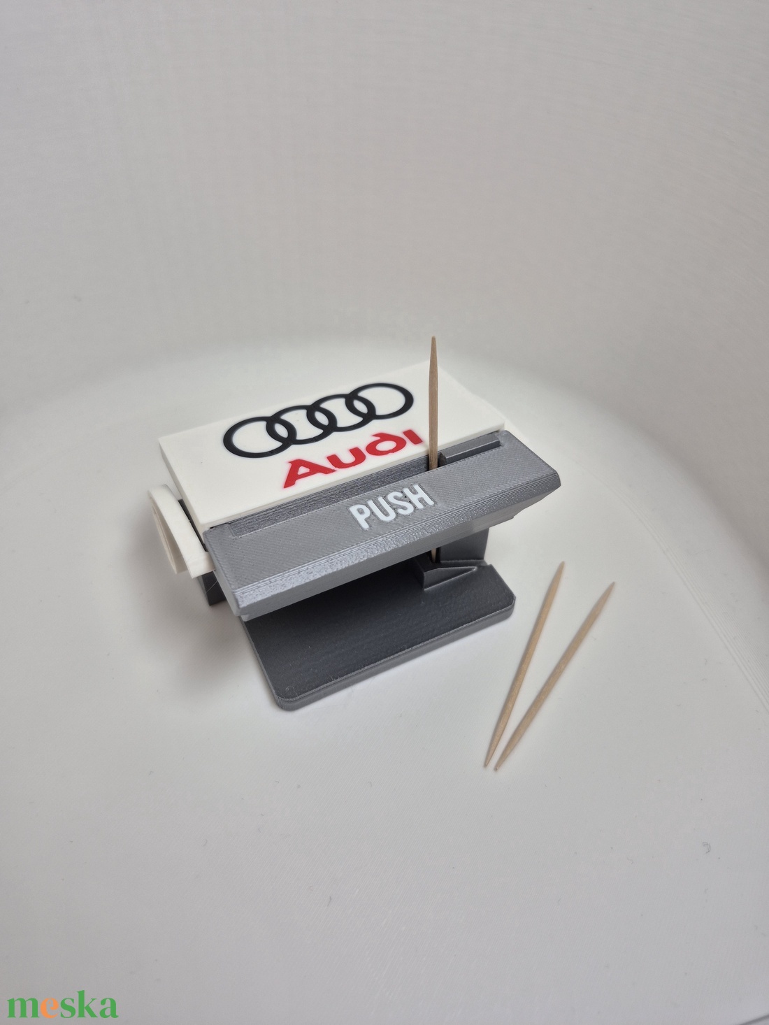 Fogpiszkáló adagoló � Audi stílusban - otthon & életmód - konyhafelszerelés, tálalás - konyhai tárolás - fűszertartó - Meska.hu