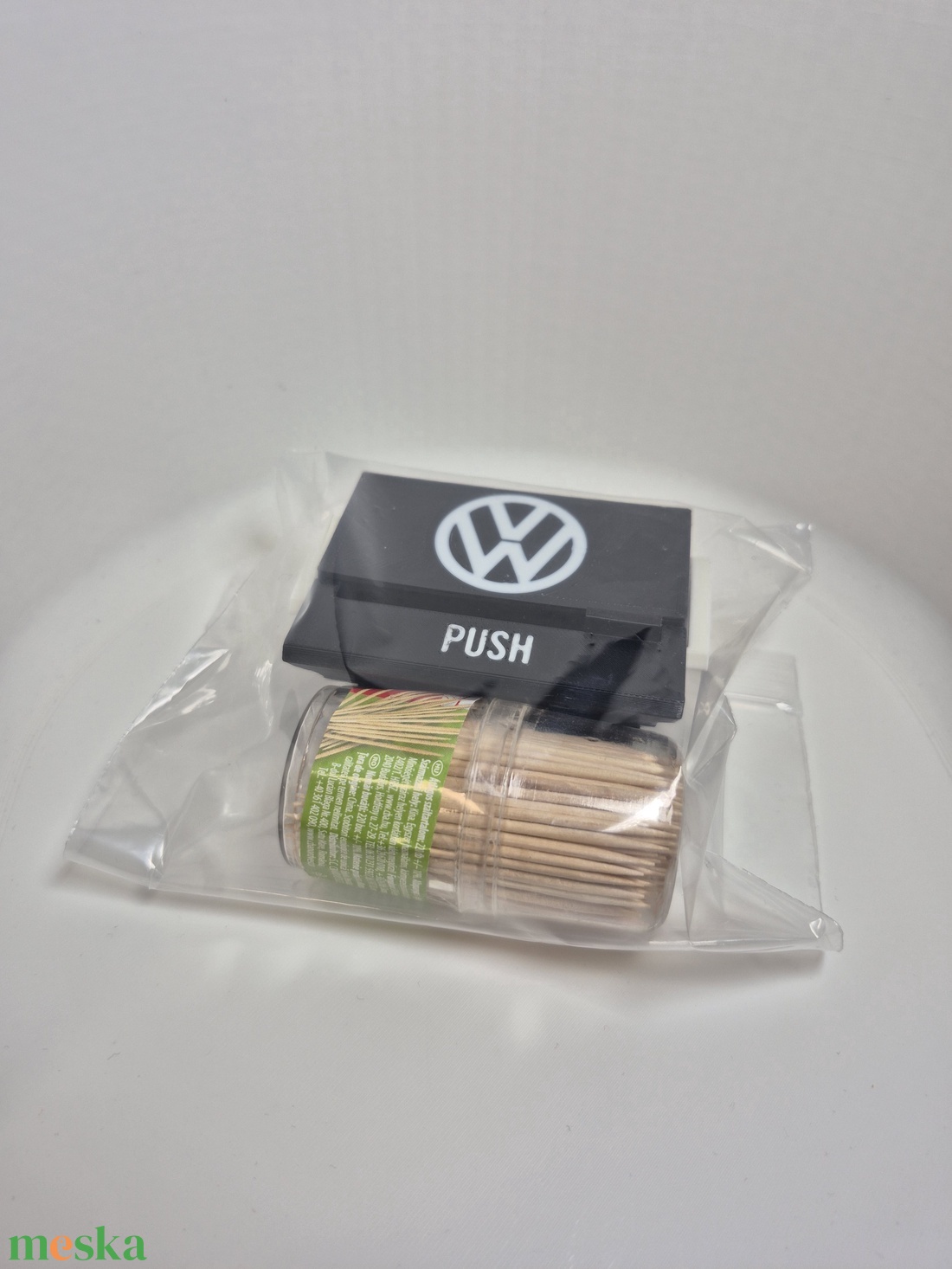 Fogpiszkáló adagoló � Volkswagen stílusban - otthon & életmód - konyhafelszerelés, tálalás - konyhai tárolás - fűszertartó - Meska.hu