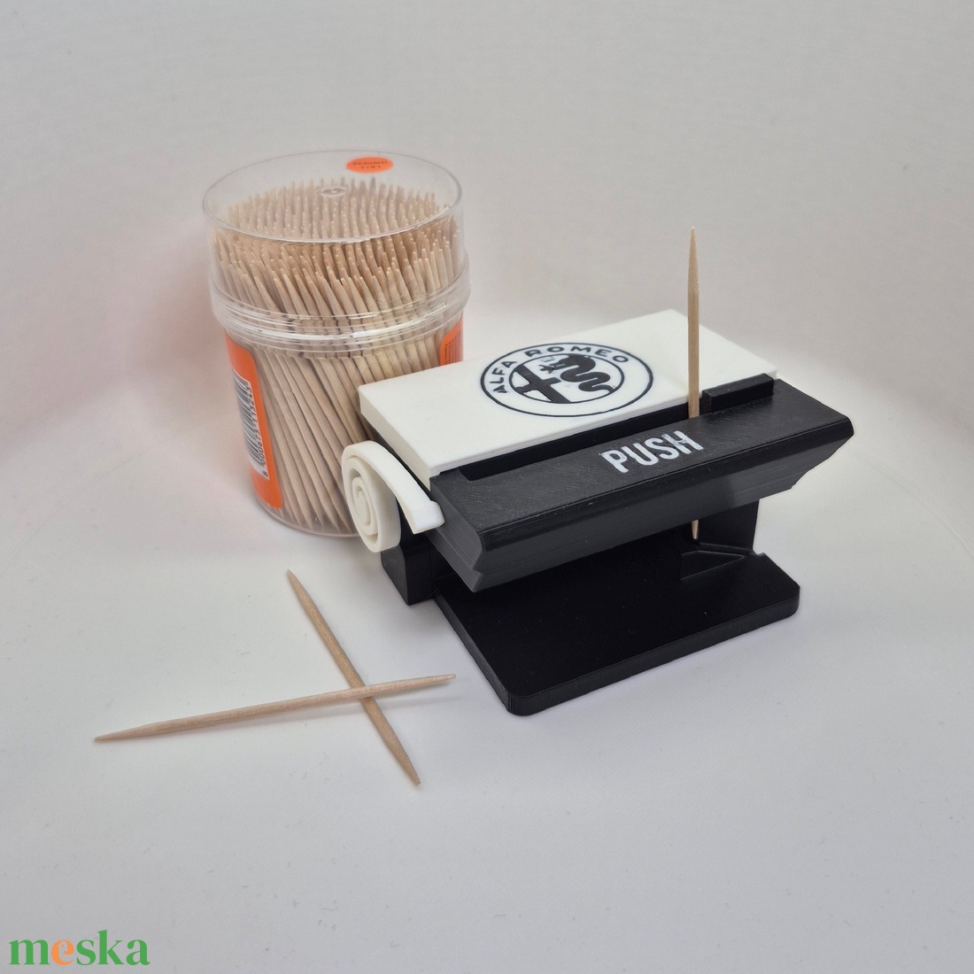 Fogpiszkáló adagoló � Alfa Romeo stílusban - otthon & életmód - konyhafelszerelés, tálalás - konyhai tárolás - fűszertartó - Meska.hu