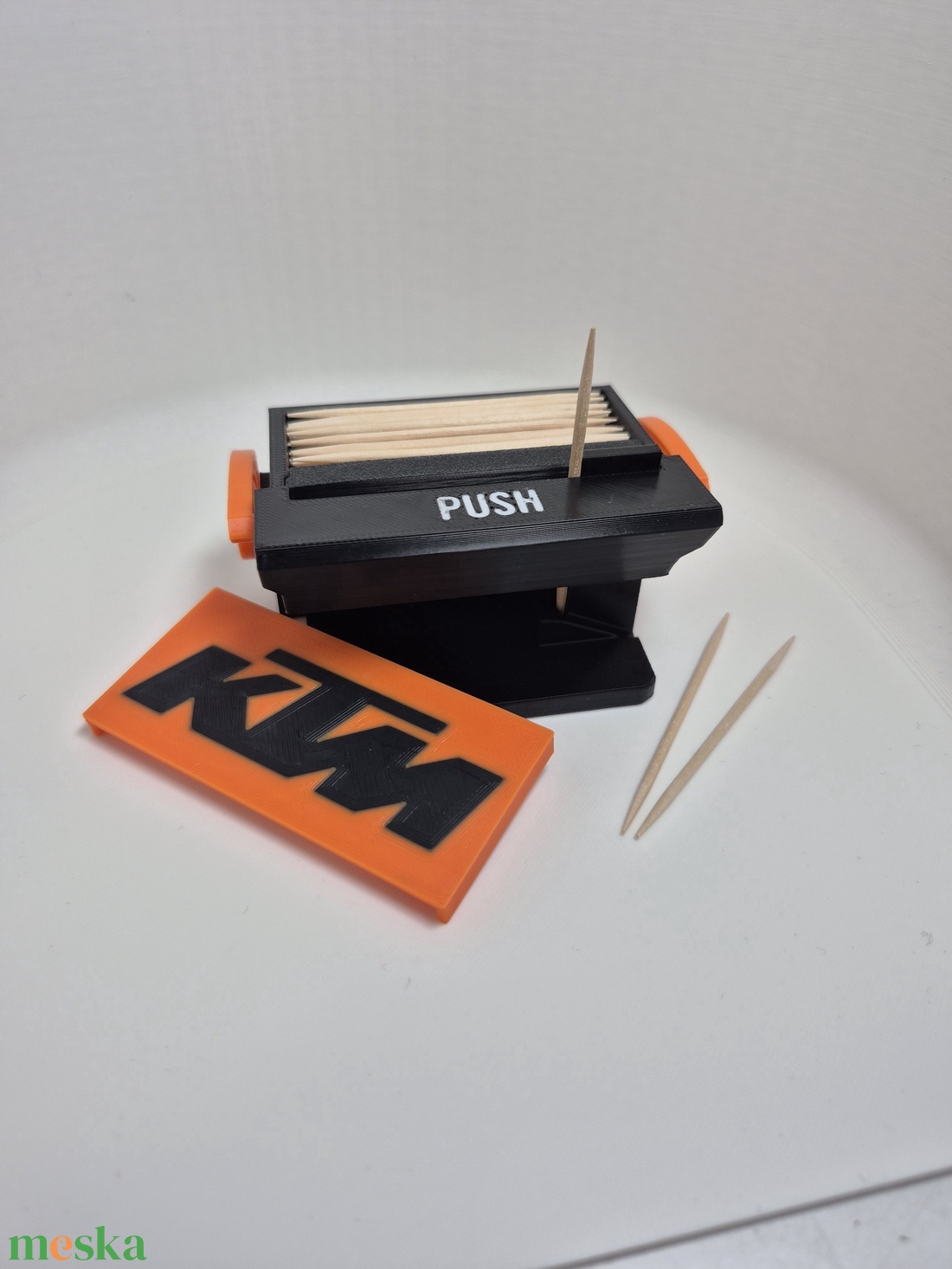 Fogpiszkáló adagoló � KTM stílusban - otthon & életmód - konyhafelszerelés, tálalás - konyhai tárolás - fűszertartó - Meska.hu