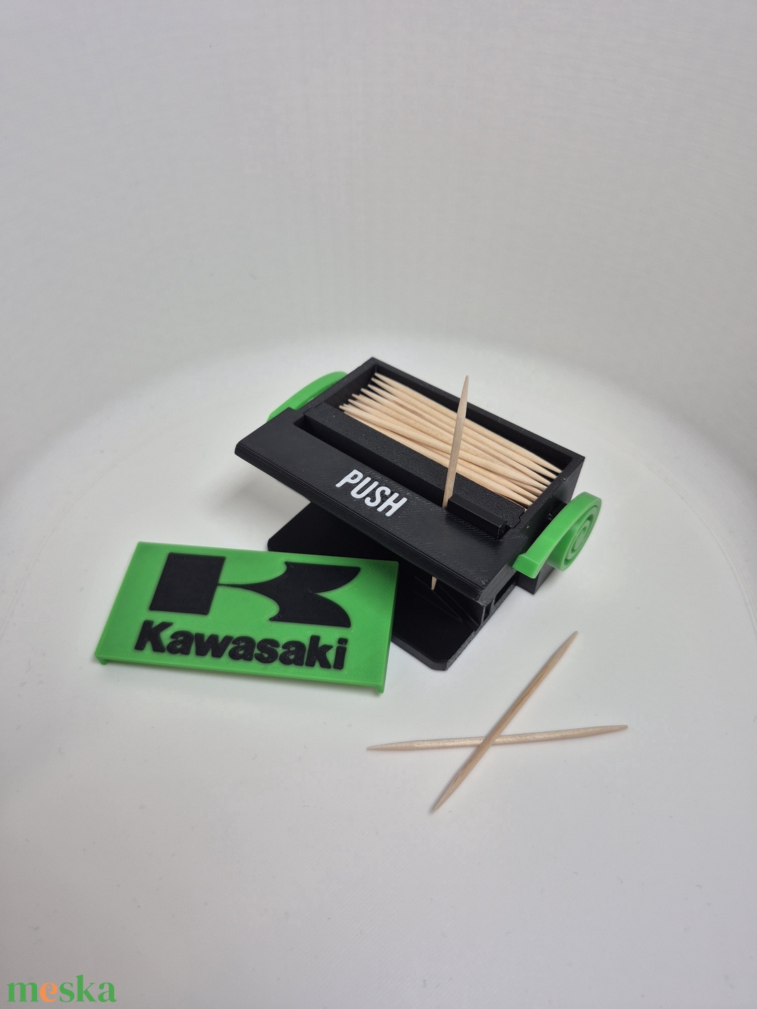 Fogpiszkáló adagoló � Kawasaki stílusban - otthon & életmód - konyhafelszerelés, tálalás - konyhai tárolás - fűszertartó - Meska.hu