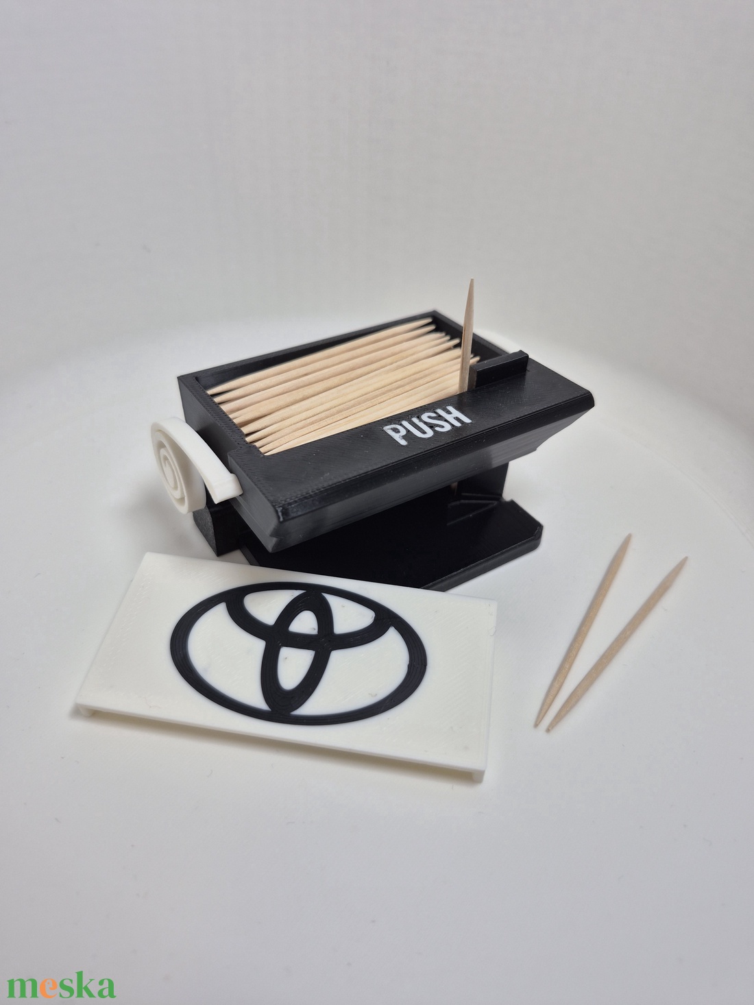 Fogpiszkáló adagoló � Toyota stílusban - otthon & életmód - konyhafelszerelés, tálalás - konyhai tárolás - fűszertartó - Meska.hu