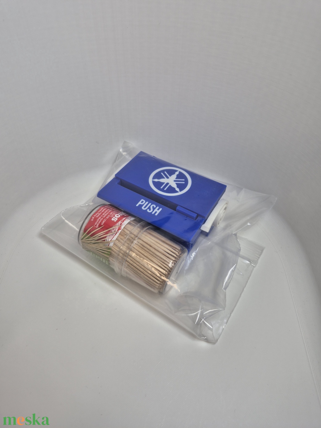 Fogpiszkáló adagoló � Yamaha stílusban - otthon & életmód - konyhafelszerelés, tálalás - konyhai tárolás - fűszertartó - Meska.hu