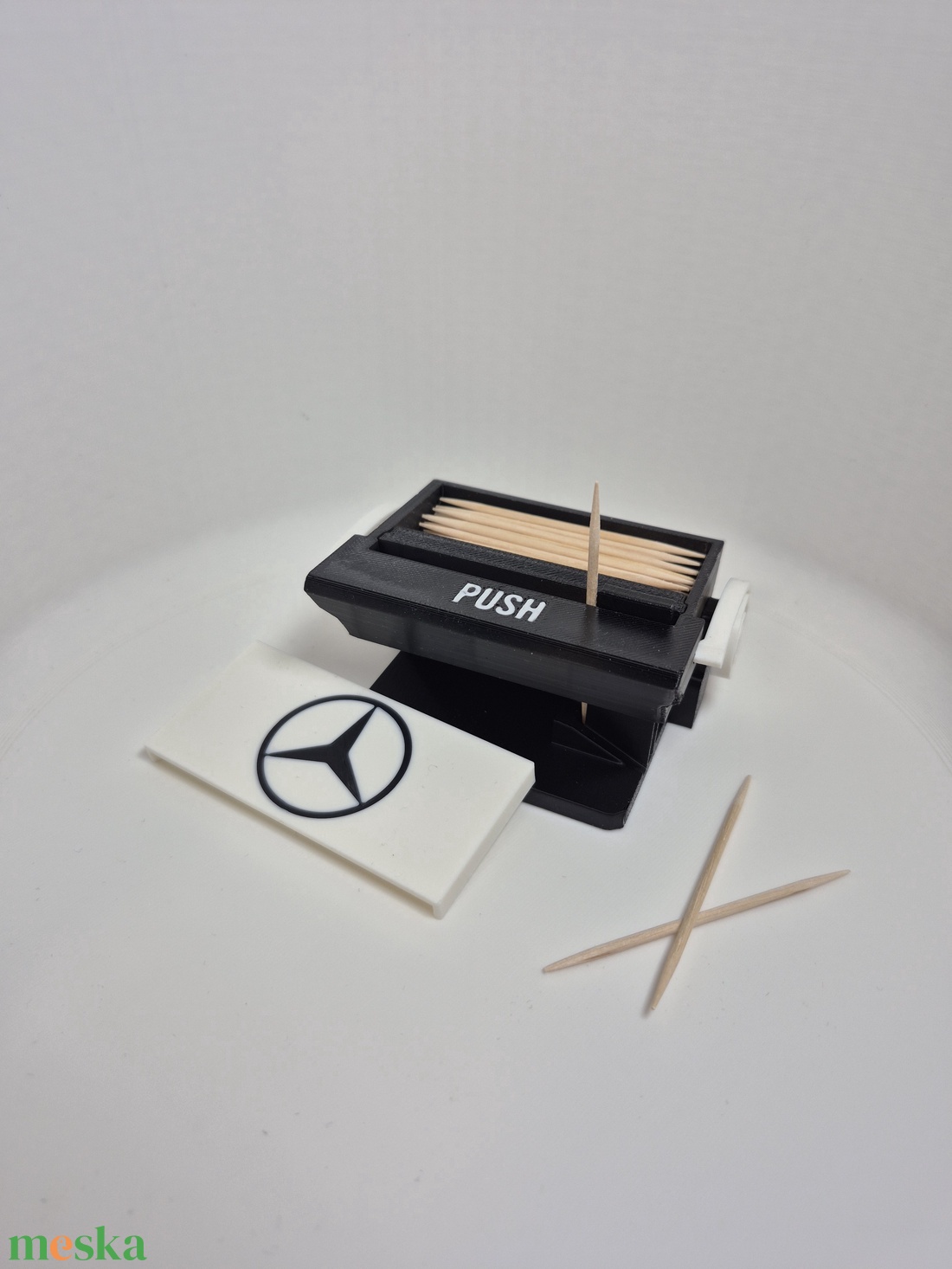 Fogpiszkáló adagoló � Mercedes stílusban - otthon & életmód - konyhafelszerelés, tálalás - konyhai tárolás - fűszertartó - Meska.hu