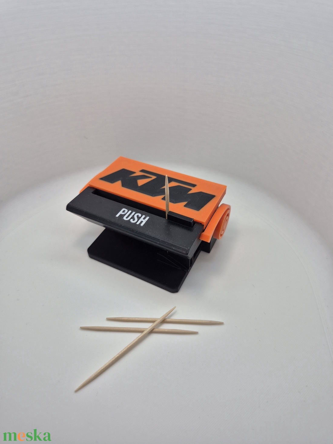 Fogpiszkáló adagoló � KTM stílusban - otthon & életmód - konyhafelszerelés, tálalás - konyhai tárolás - fűszertartó - Meska.hu