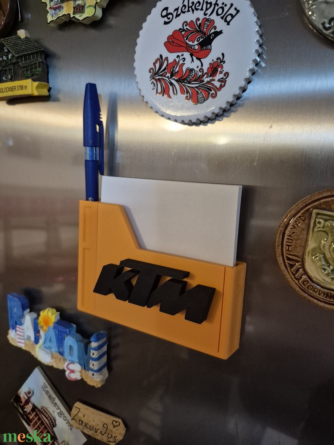 KTM stílusú hűtőmágnes szett - otthon & életmód - konyhafelszerelés, tálalás - konyhai dekoráció - hűtőmágnes - Meska.hu