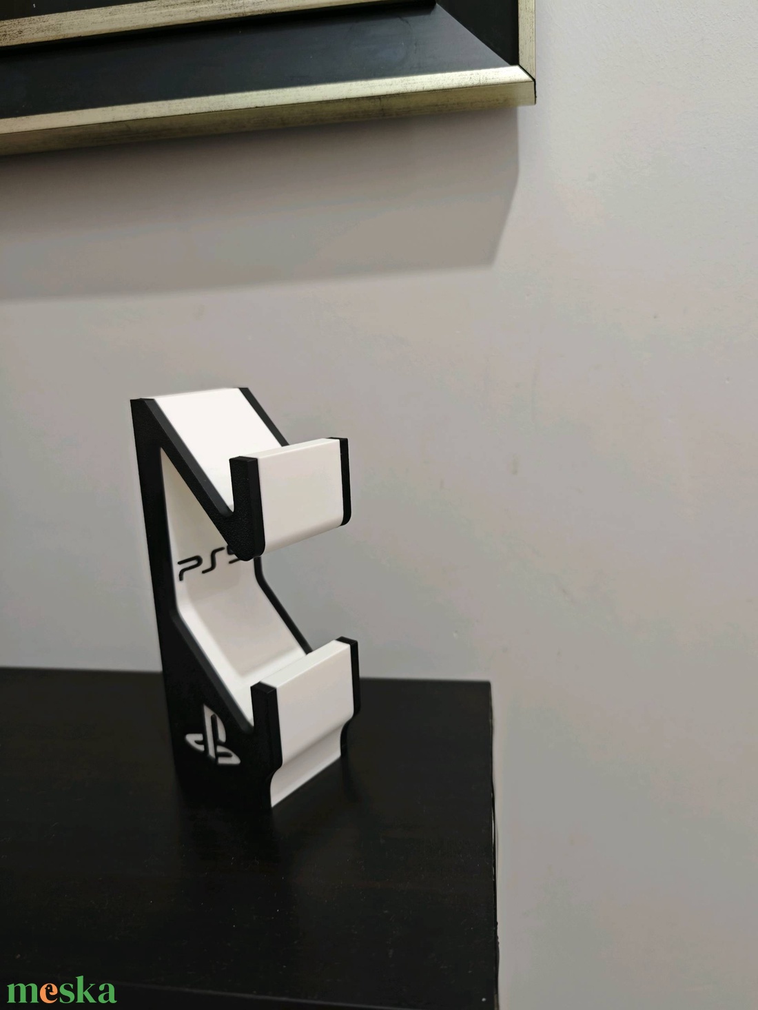 PS5 Kontroller Tartó  - otthon & életmód - dekoráció - asztal és polc dekoráció - asztaldísz - Meska.hu