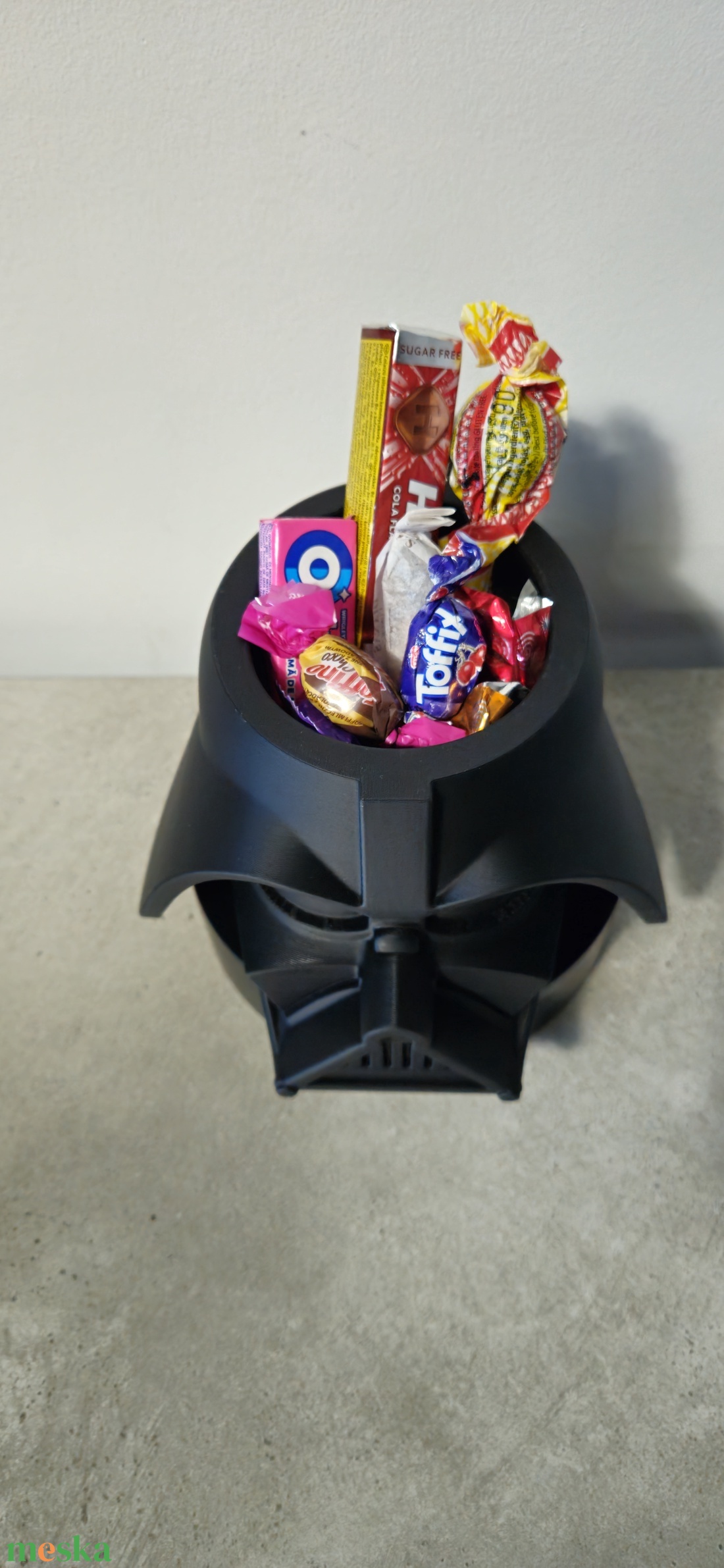 Darth Vader Asztali Tároló és Cukorkatartó - otthon & életmód - konyhafelszerelés, tálalás - konyhai tárolás - kenyértartó - Meska.hu