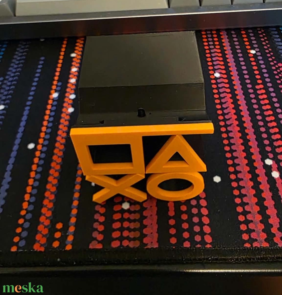 Playstation kontroller tartó - művészet - makett, modell - Meska.hu