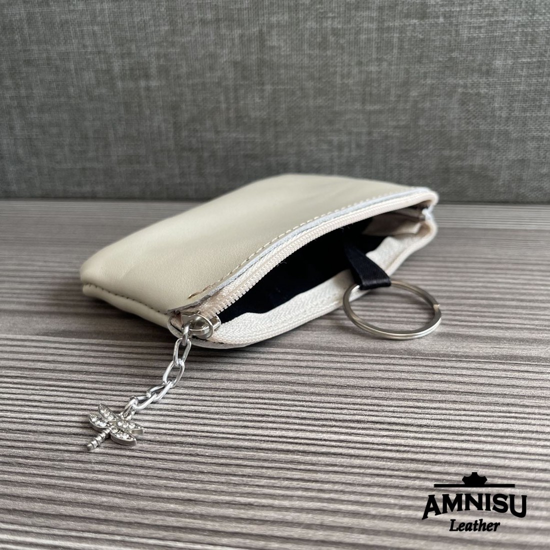 Ekrü egy cipzáras kulcstartó A3001 - táska & tok - kulcstartó & táskadísz - kulcstartó - Meska.hu