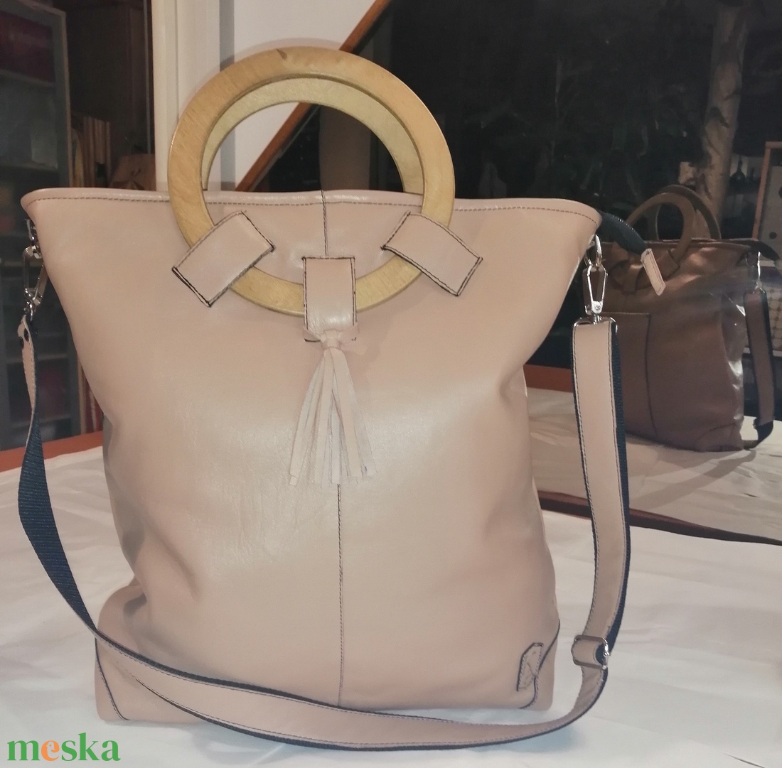 Női táska  Circle  - táska & tok - kézitáska & válltáska - nagy pakolós táska - Meska.hu