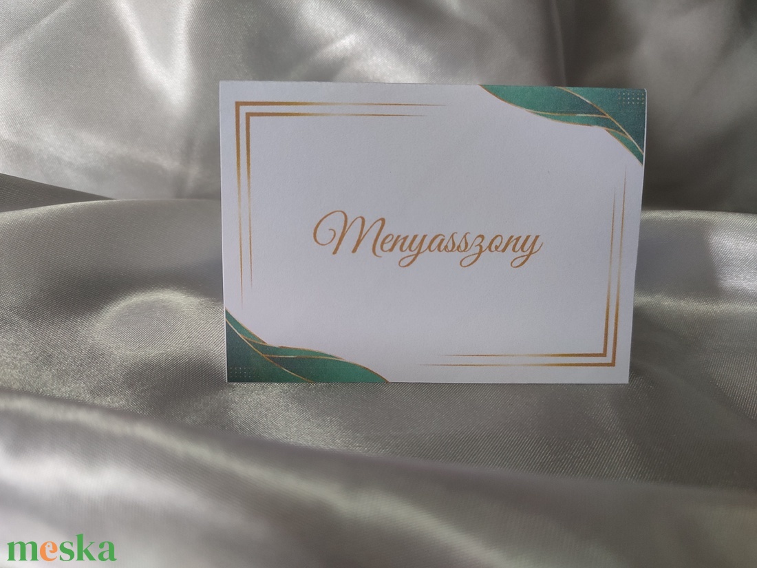 Zöld - arany keretes esküvői ültetőkártya  - esküvő - meghívó & kártya - ültetési rend - Meska.hu Zöld - arany keretes esküvői ültetőkártya  - esküvő - meghívó & kártya - ültetési rend - Meska.hu