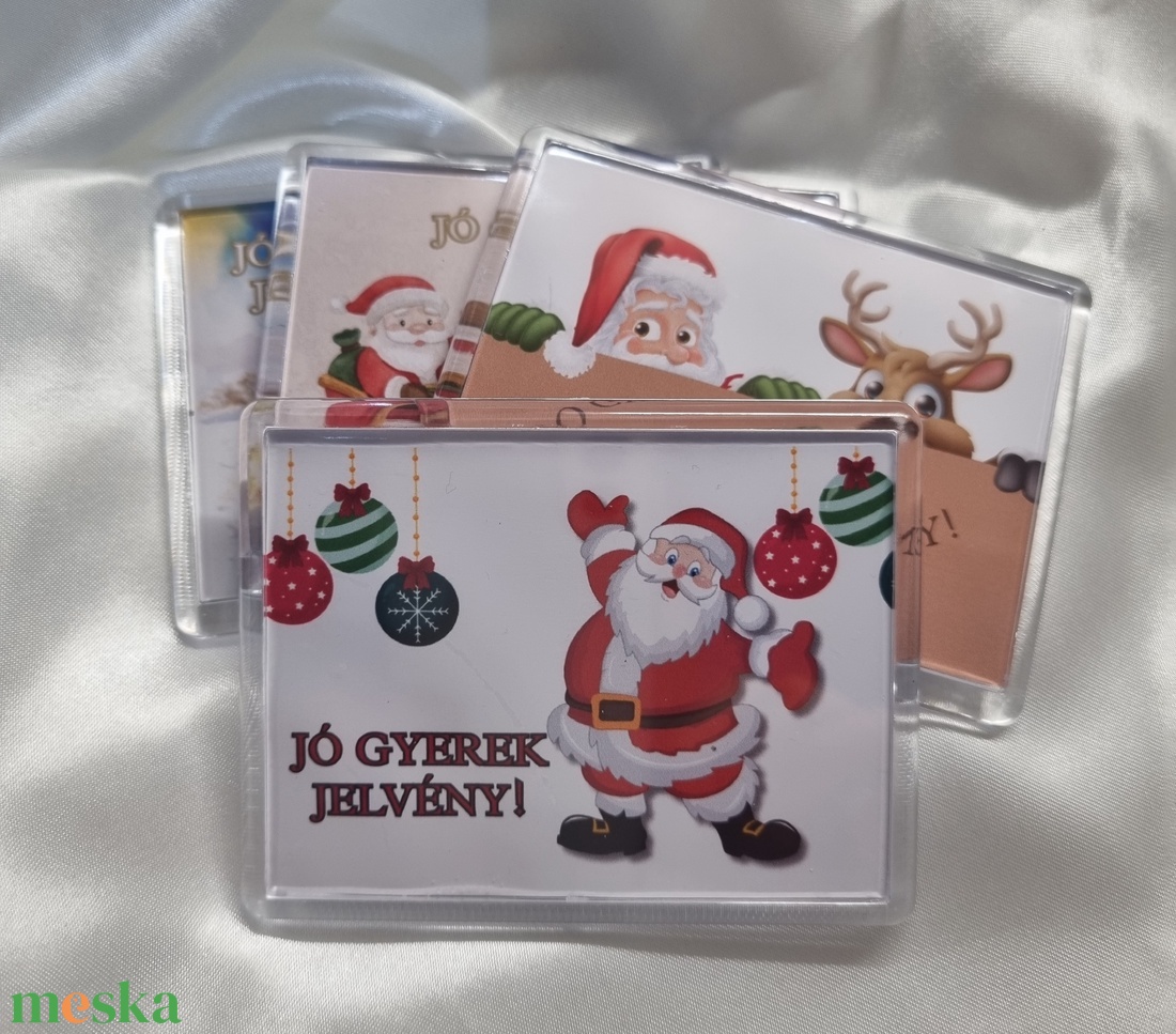 Jó gyerek jelvény 4 ,hűtőmágnes  - otthon & életmód - konyhafelszerelés, tálalás - konyhai dekoráció - hűtőmágnes - Meska.hu