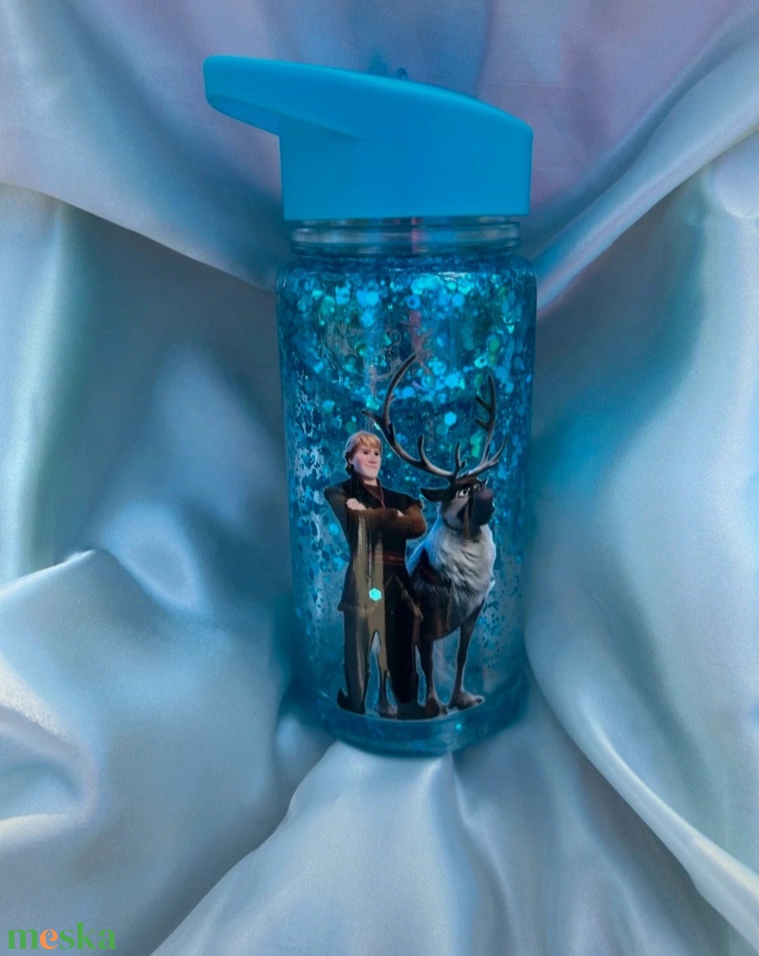 Mozgó csillámos kulacs, Jégvarázs , Disney iskolakezdésre, óvodába, szülinapra vagy csak úgy  - otthon & életmód - konyhafelszerelés, tálalás - italos kellékek - kulacsok - Meska.hu