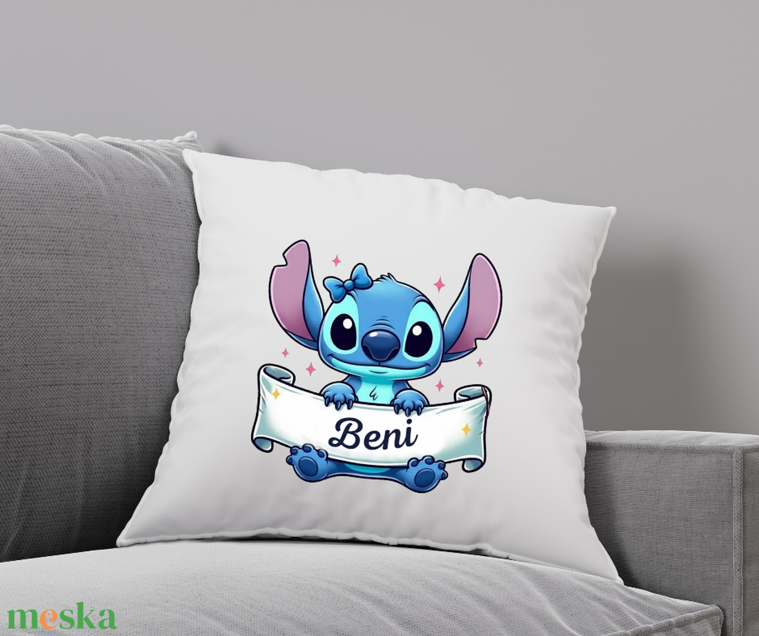 Egyedi párnahuzat vagy párna,névvel óvodába,  bármilyen mintával,ajándék minden alkalomra STITCH - baba - mama - babaszoba dekoráció - gyerek díszpárna - Meska.hu