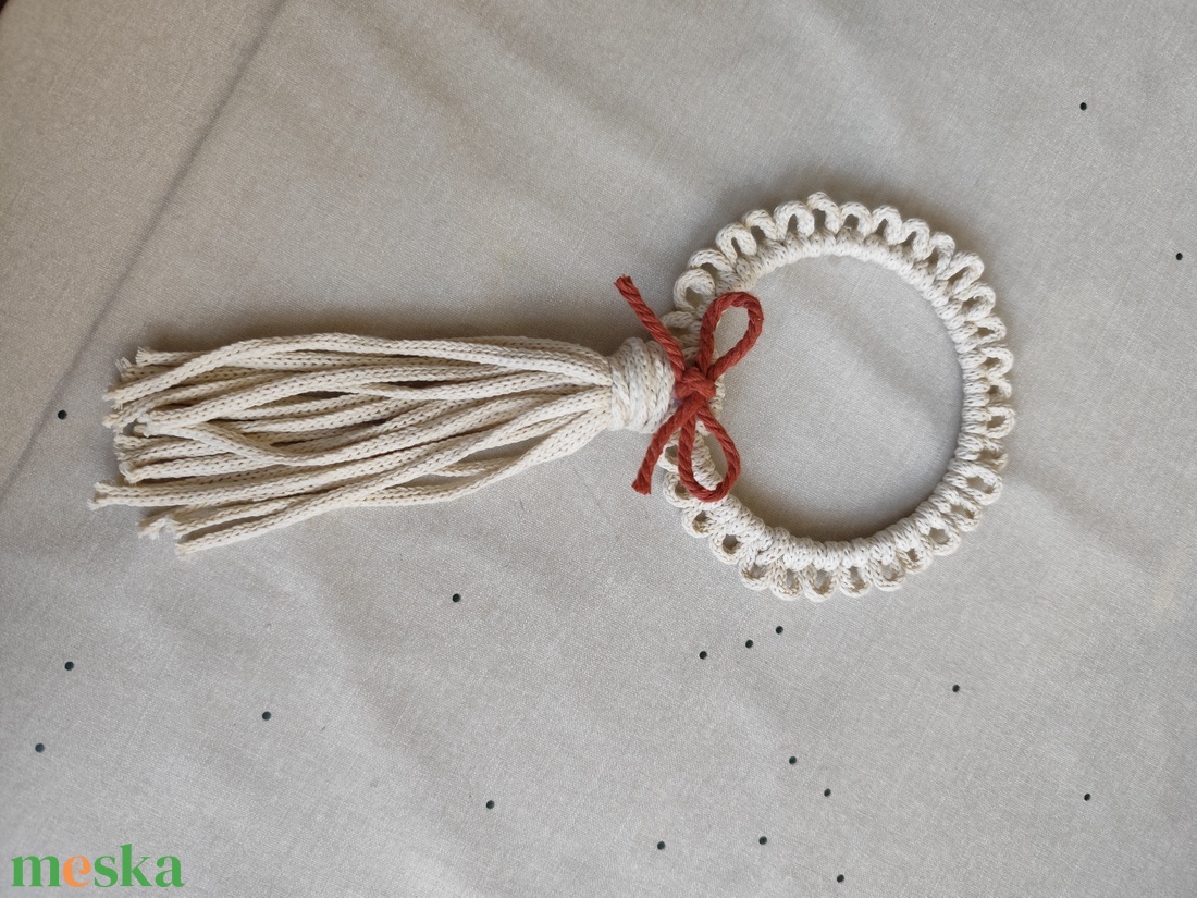 Makramé dísz - esküvő - dekoráció - asztaldísz - Meska.hu