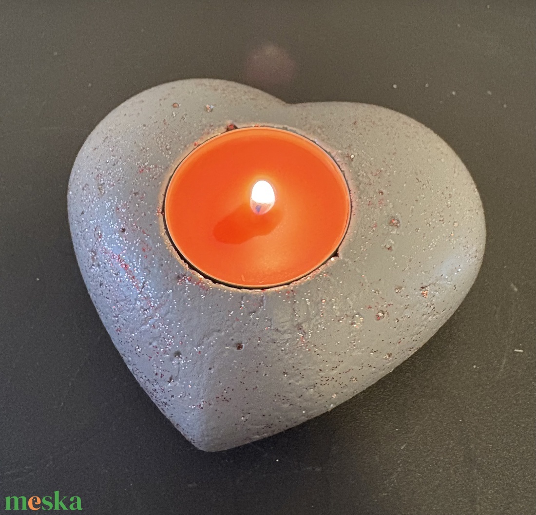 Szív formájú beton mécsestartó - otthon & életmód - gyertya, illat, aroma - mécses és mécsestartó - Meska.hu