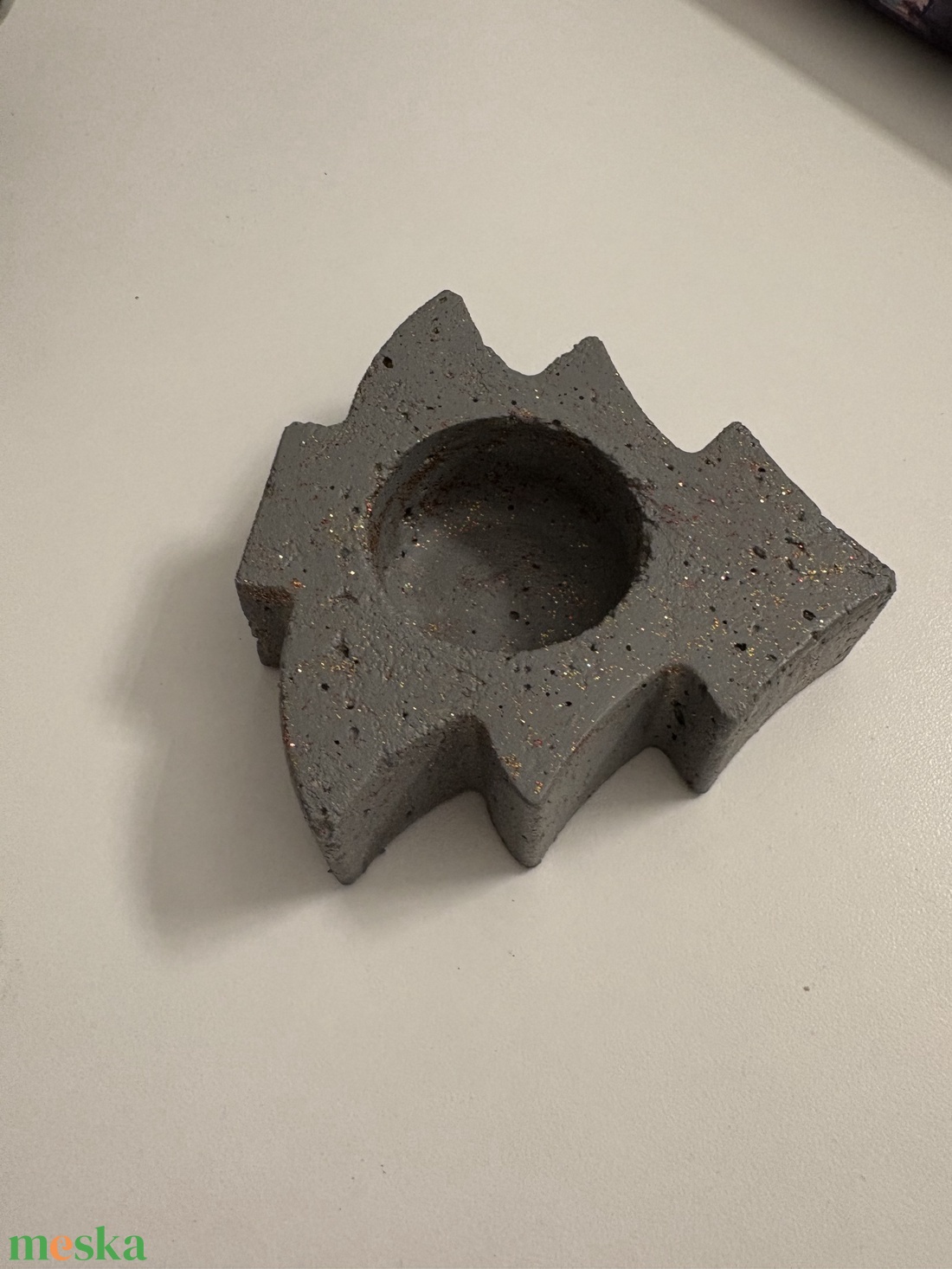 Fenyőfa formájú beton mécsestartó - otthon & életmód - gyertya, illat, aroma - mécses és mécsestartó - Meska.hu