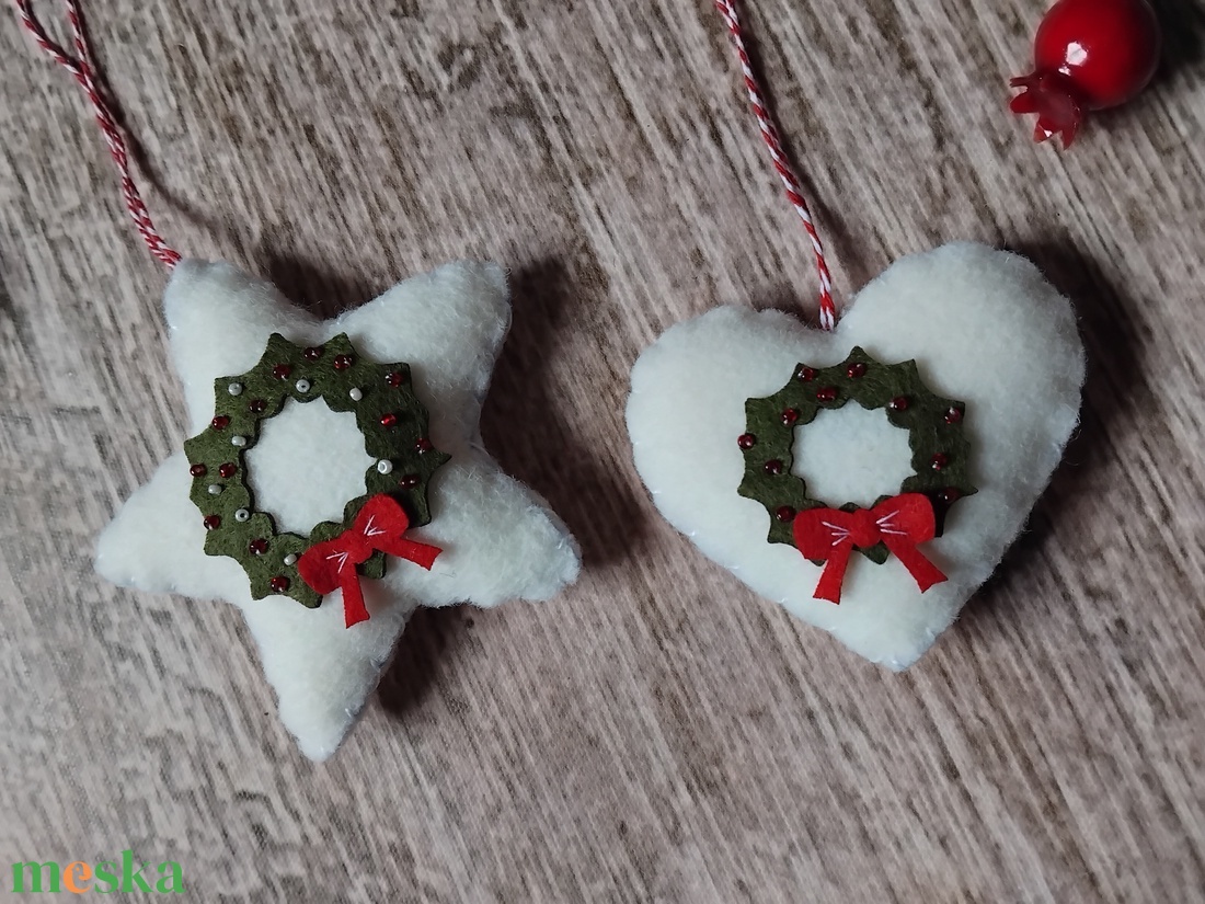 Koszorús karácsonyfadíszek - karácsony - karácsonyi lakásdekoráció - karácsonyfadíszek - Meska.hu