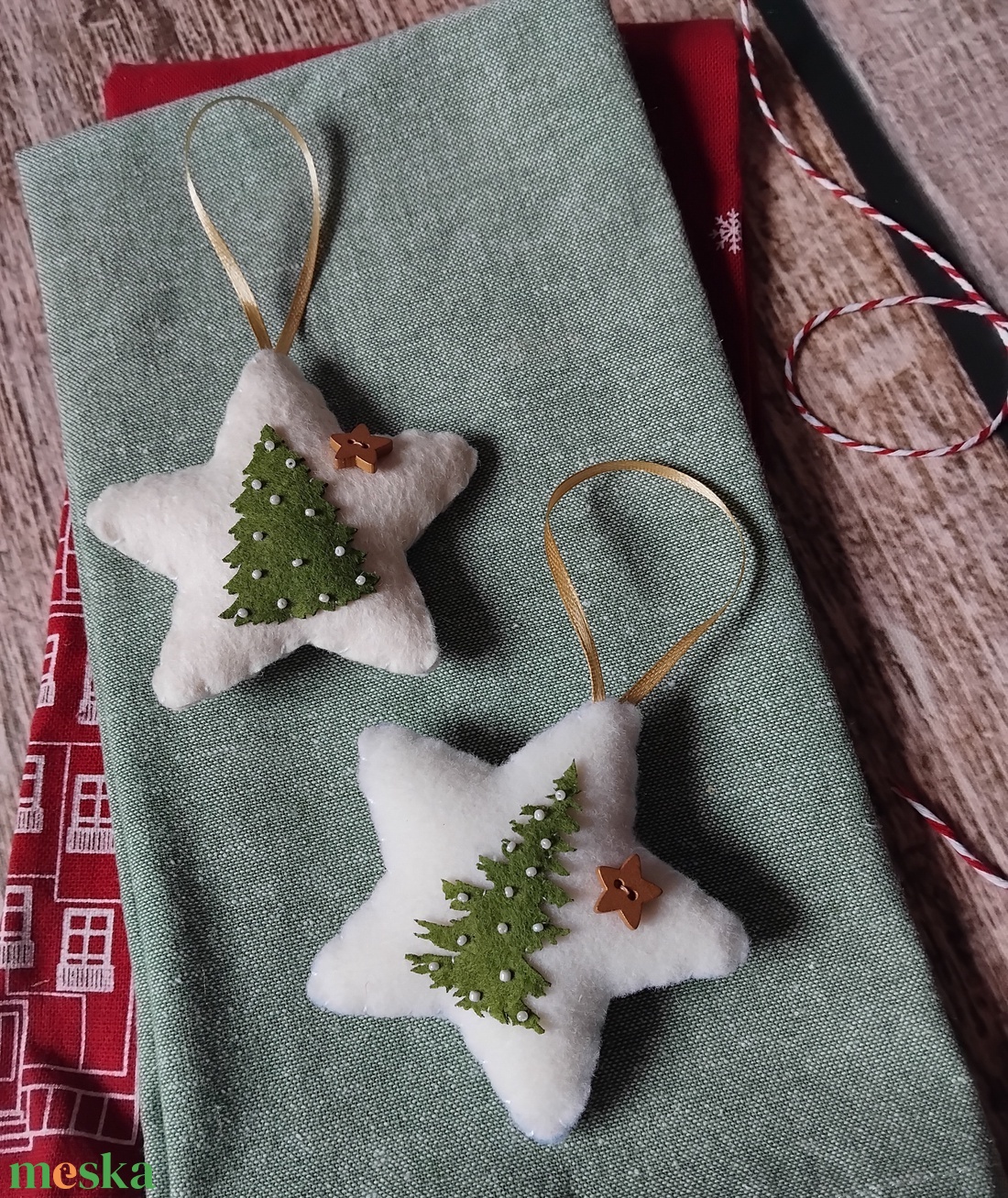 Zöld fenyős csillagok - karácsony - karácsonyi lakásdekoráció - karácsonyfadíszek - Meska.hu