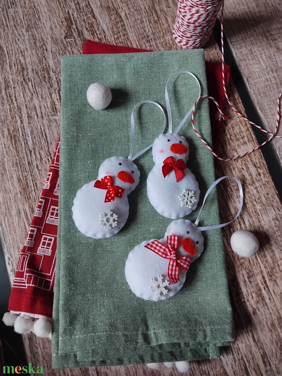 Hóemberkék karácsonyfadísz szett - karácsony - karácsonyi lakásdekoráció - karácsonyfadíszek - Meska.hu