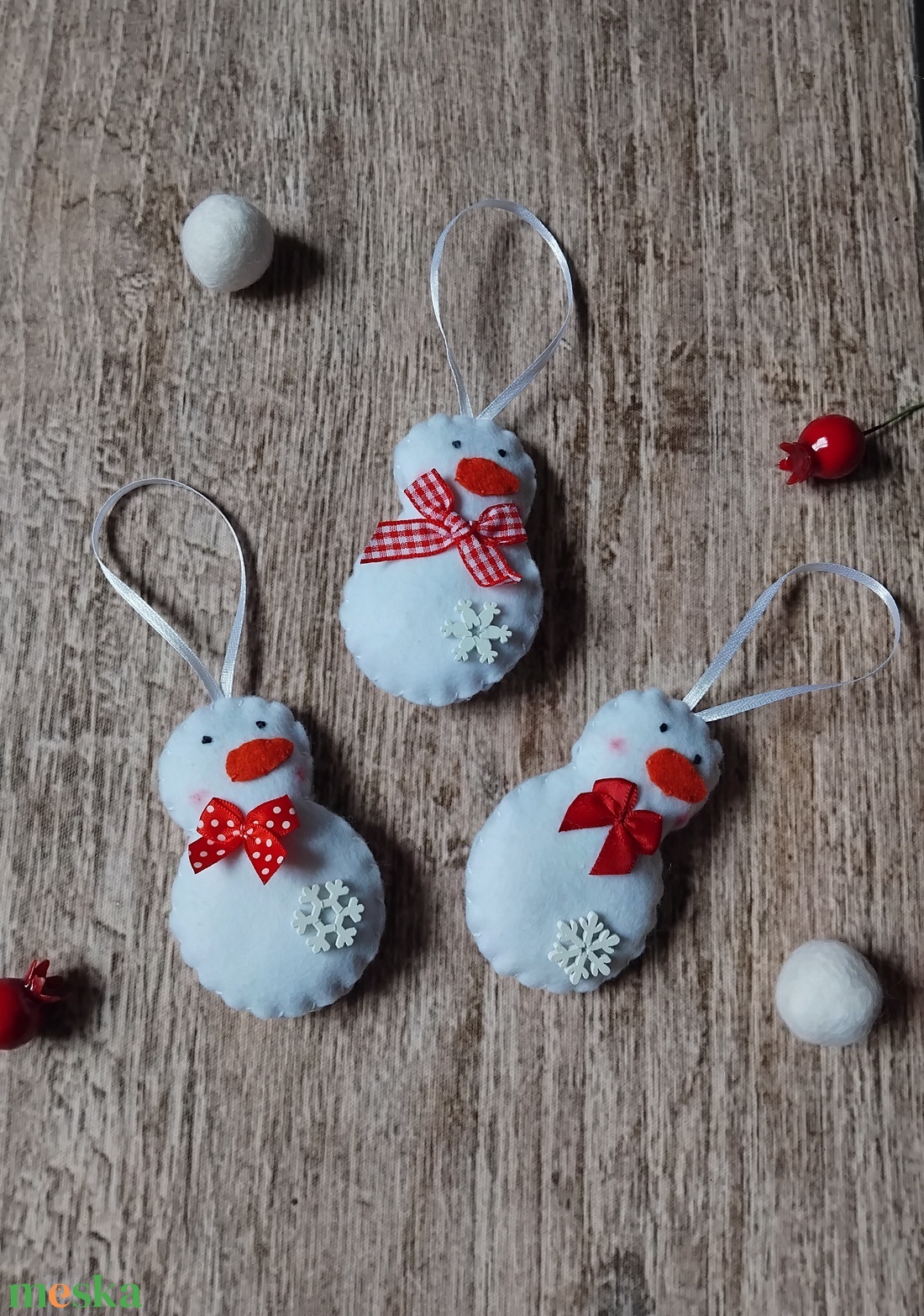 Hóemberkék karácsonyfadísz szett - karácsony - karácsonyi lakásdekoráció - karácsonyfadíszek - Meska.hu