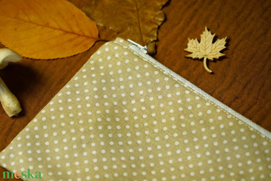 Pöttyös mini neszesszer/ pénztárca - táska & tok - neszesszer - Meska.hu