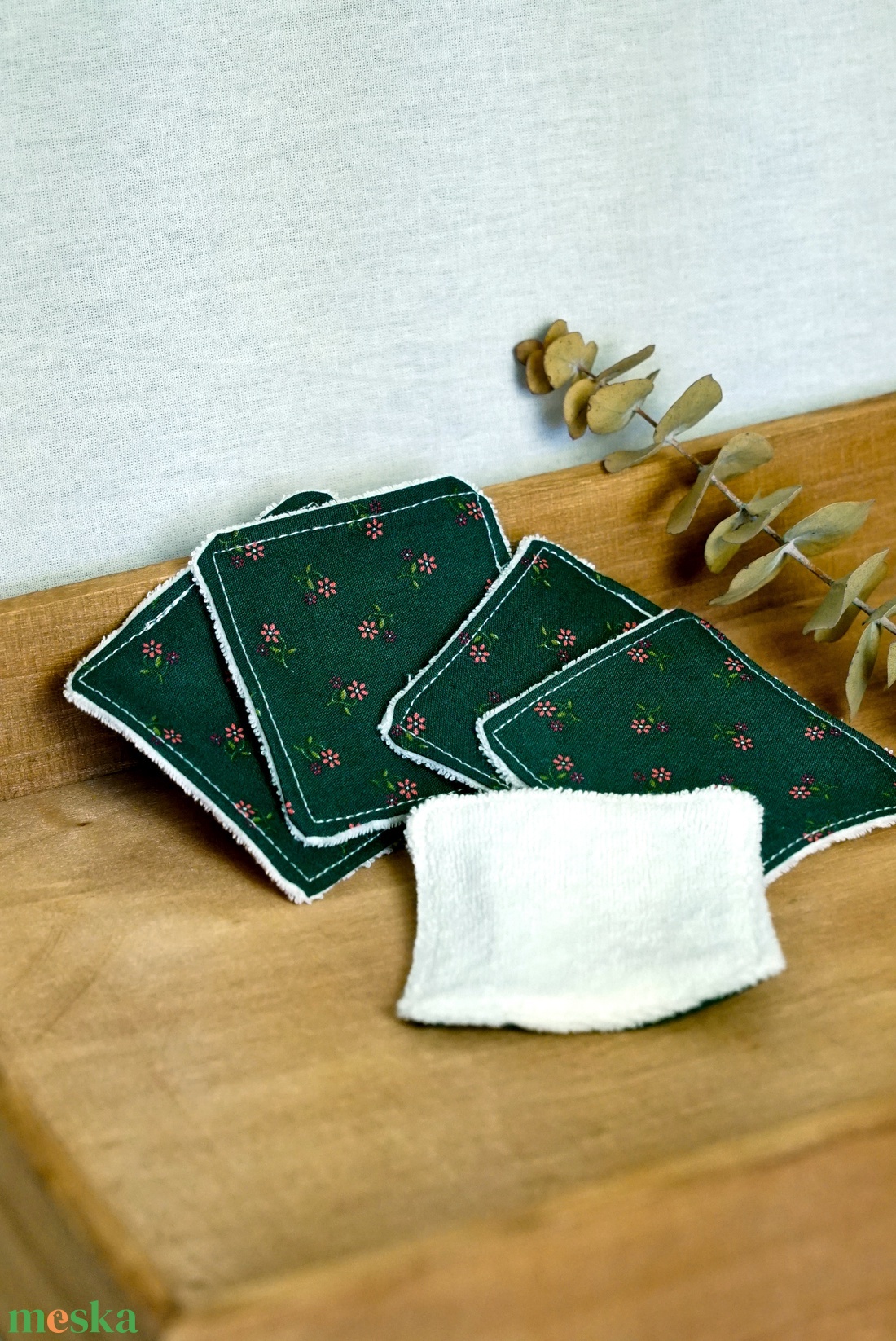 Apró virágos arctisztító párna szett / 5 db / mosható arctisztító korong / hulladékmentes textil sminklemosó korong - szépségápolás - arcápolás - arctisztító korong - Meska.hu