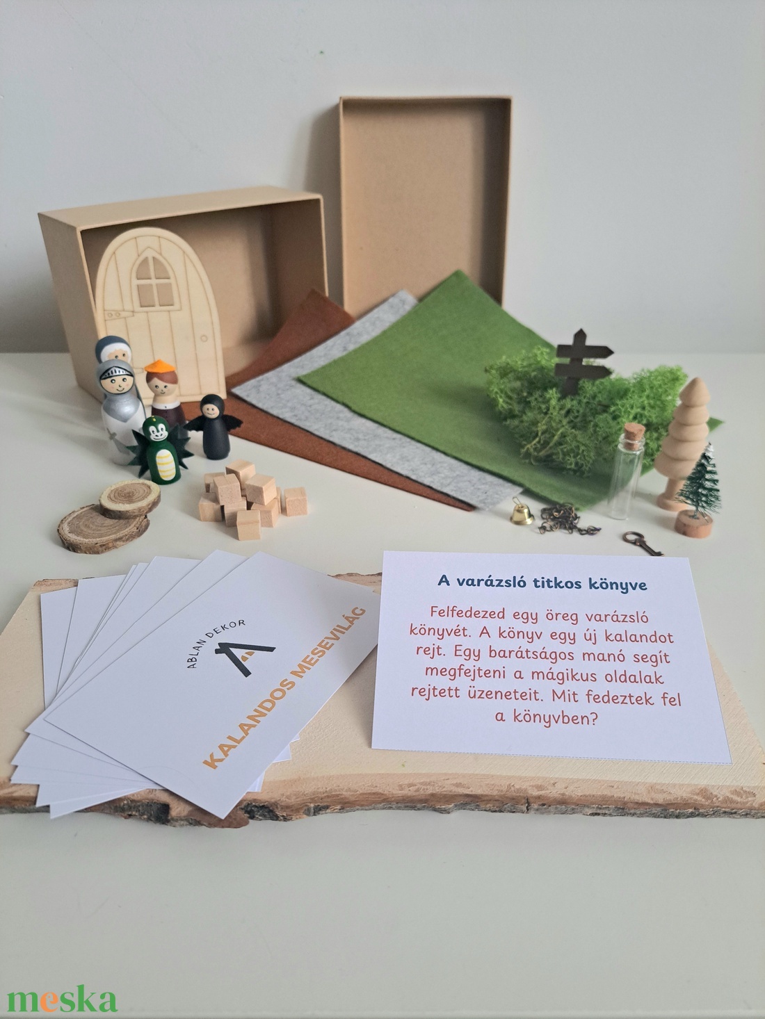 Kalandos mesevilág - mesélő fabábu készlet (Fantasy Box) - kézzel festett fafigurák gyerekeknek 3 készletben - játék & sport - készségfejlesztő és logikai játék - montessori szivárvány, waldorf játékok - Meska.hu