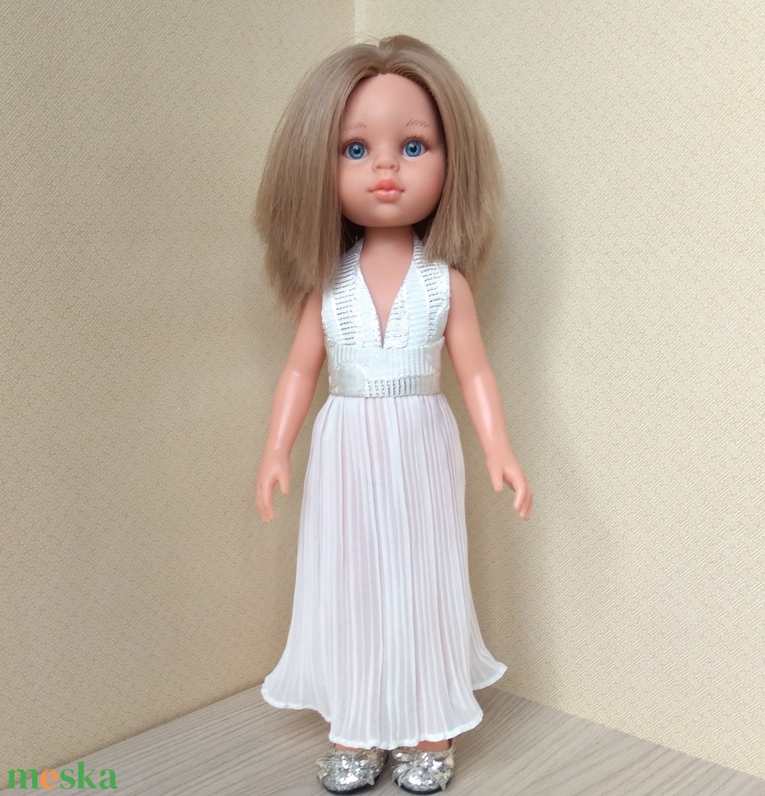 Alkalmi ruha Paola Reina babáknak - játék & sport - baba & babaház - játékbaba, babakellék - Meska.hu