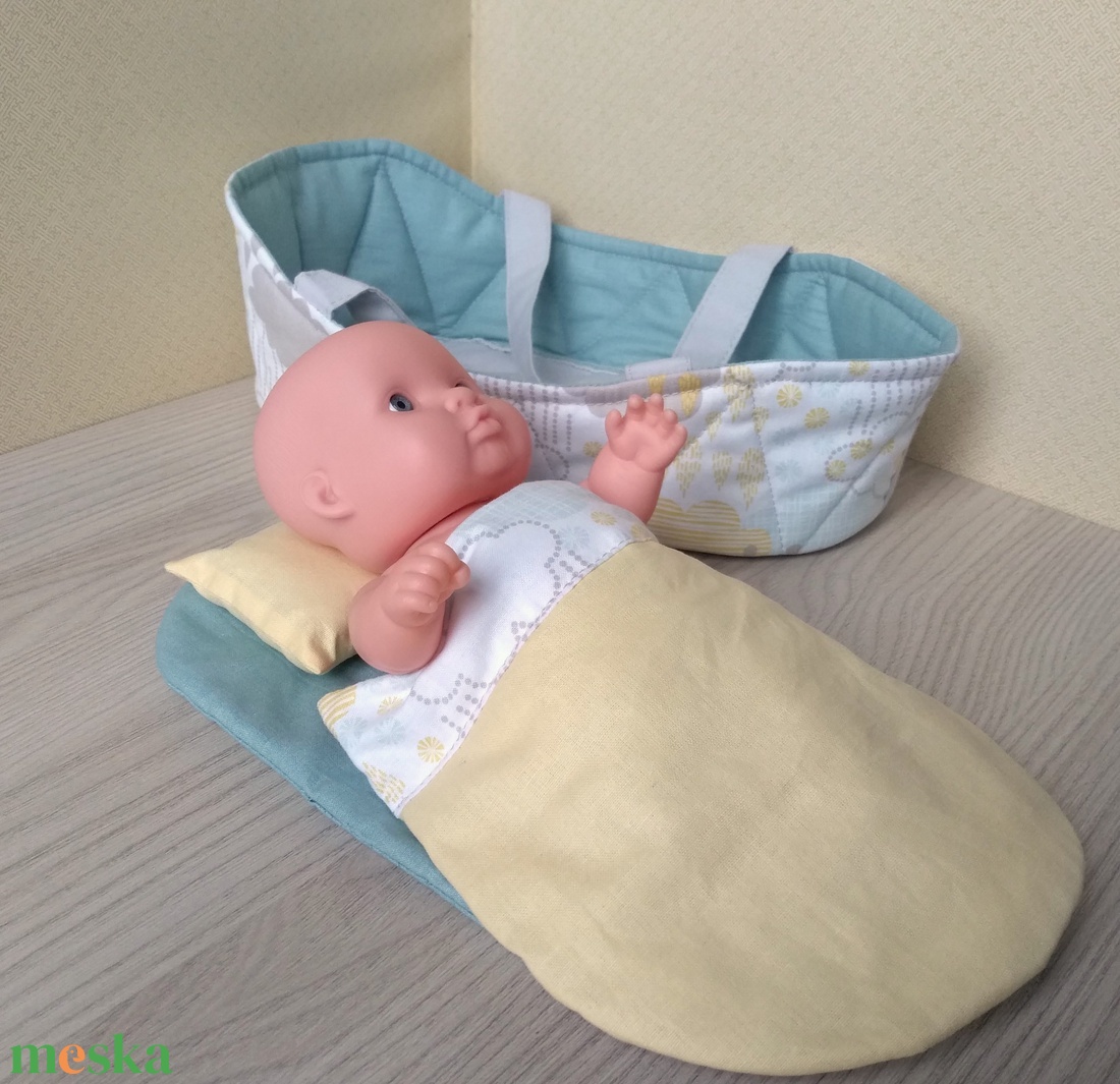 Mózeskosár 20-25 cm-s játékbabáknak, mackóknak - játék & sport - baba & babaház - játékbaba, babakellék - Meska.hu