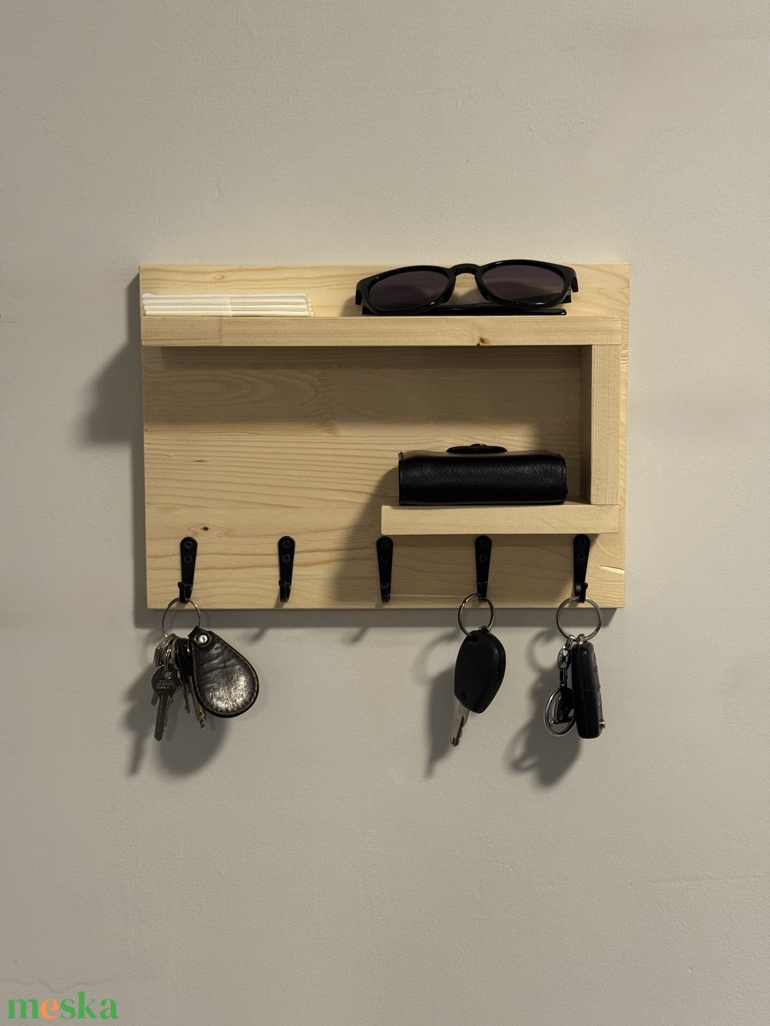 Kontrasztos egyedi fali kulcstartó! - otthon & életmód - dekoráció - fali és függő dekoráció - fali kulcstartó - Meska.hu
