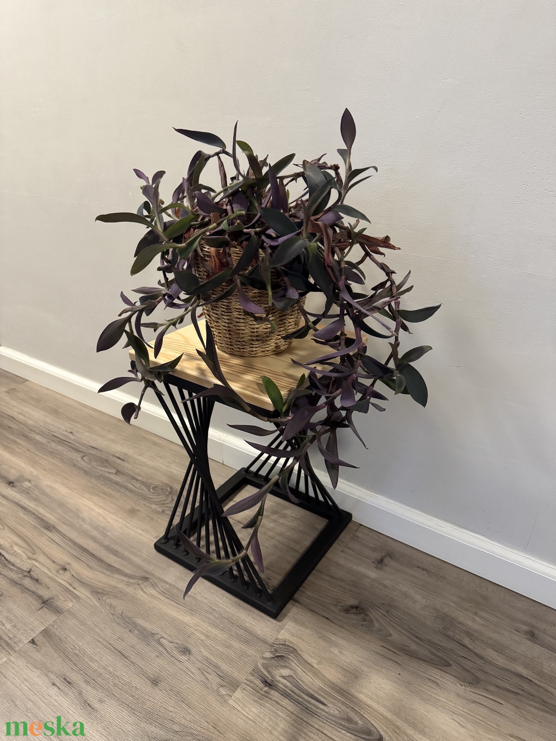 Design Virágtartó / Éjjeliszekrény - otthon & életmód - bútor - asztal - Meska.hu